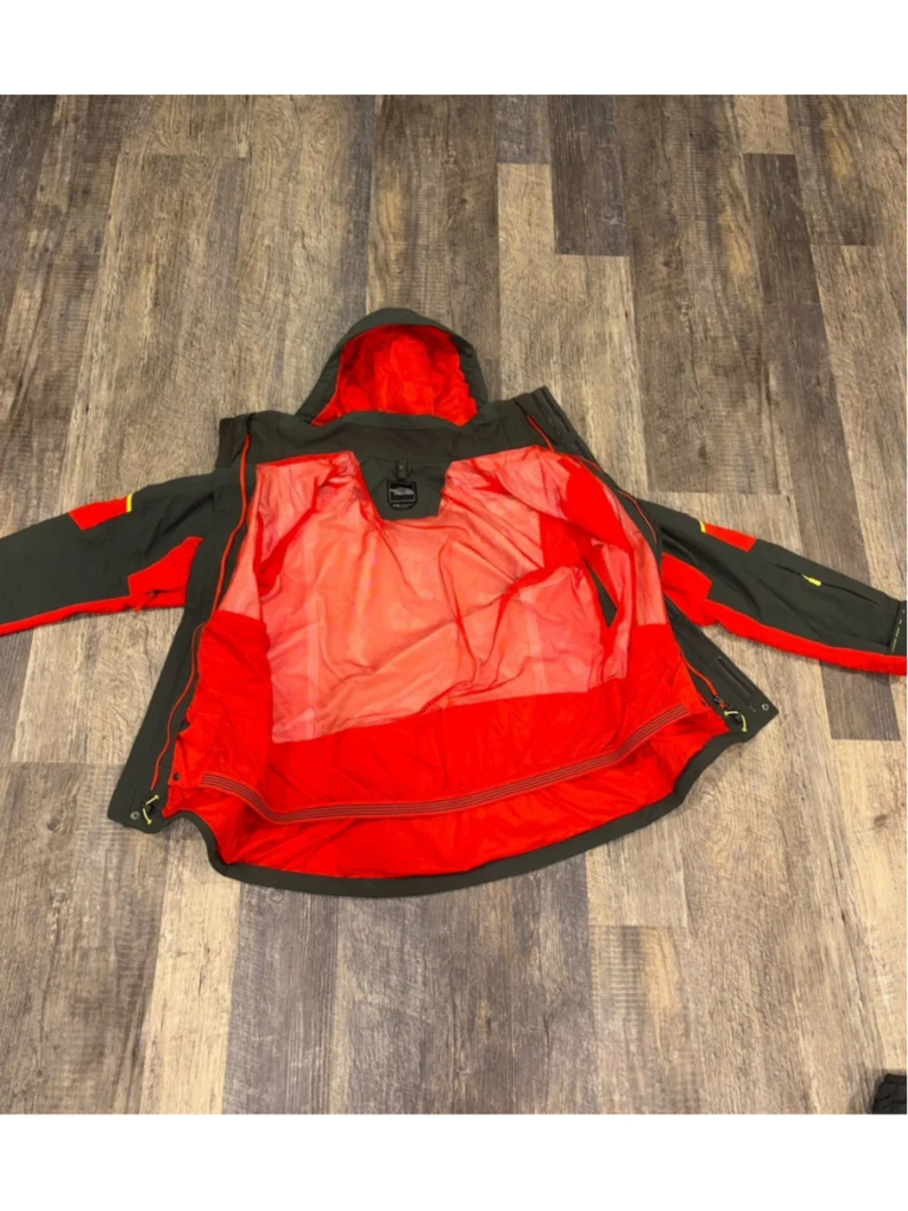 The North Face 3-in-1 HyVent Ski Snow Jacket Coat Mens Medium Black Red